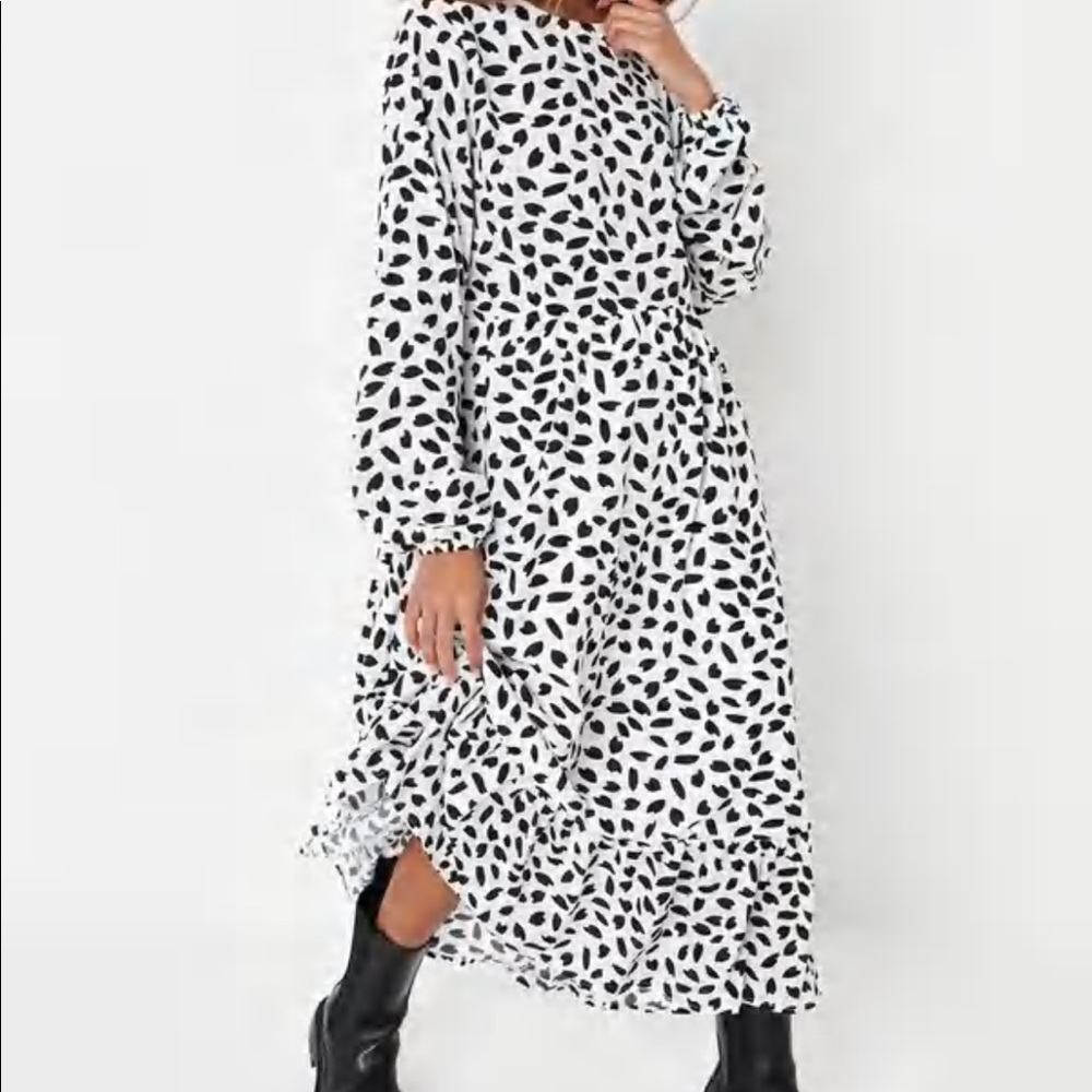 Missguided White Dalmatian Print Ruffle Hem Oversized Midaxi Smock Dress